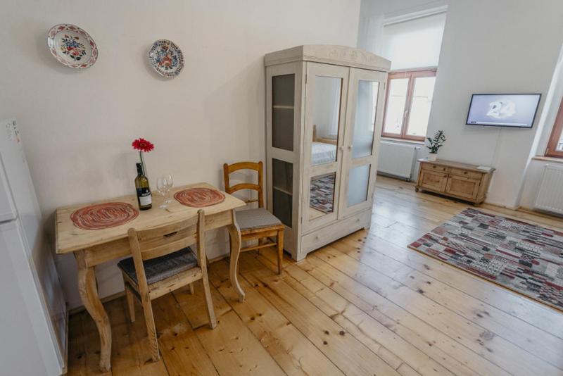 Apartman 3, Suvorovova 158 Cesky Brod Exterior foto