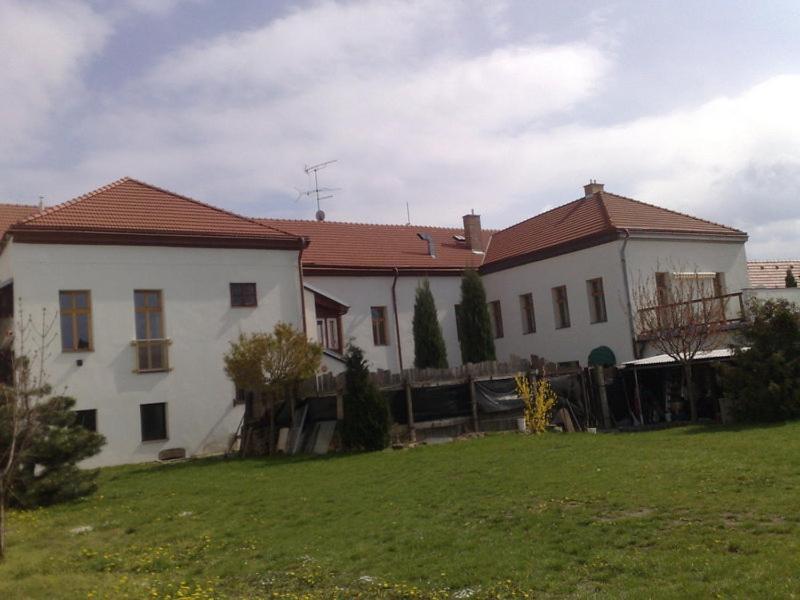 Apartman 3, Suvorovova 158 Cesky Brod Exterior foto
